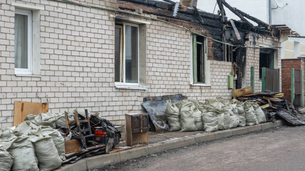 24/7 Emergency Smoke Damage Removal experts in Calwa, CA